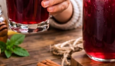Heart-Healthy Clove & Hibiscus Herbal Drink