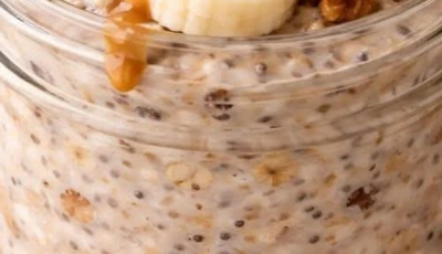 Overnight Oats with Banana, Cinnamon, Honey & Crunchy Nuts