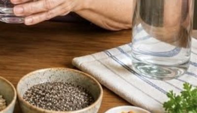 How Seniors Can Add Natural Minerals to Water for Everyday Circulation Support
